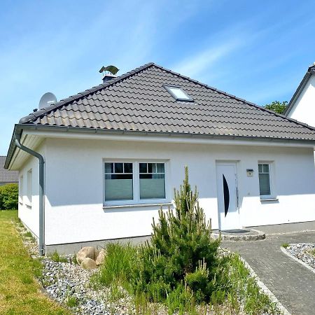 Ferienhaus Sabrina 사스니츠 외부 사진