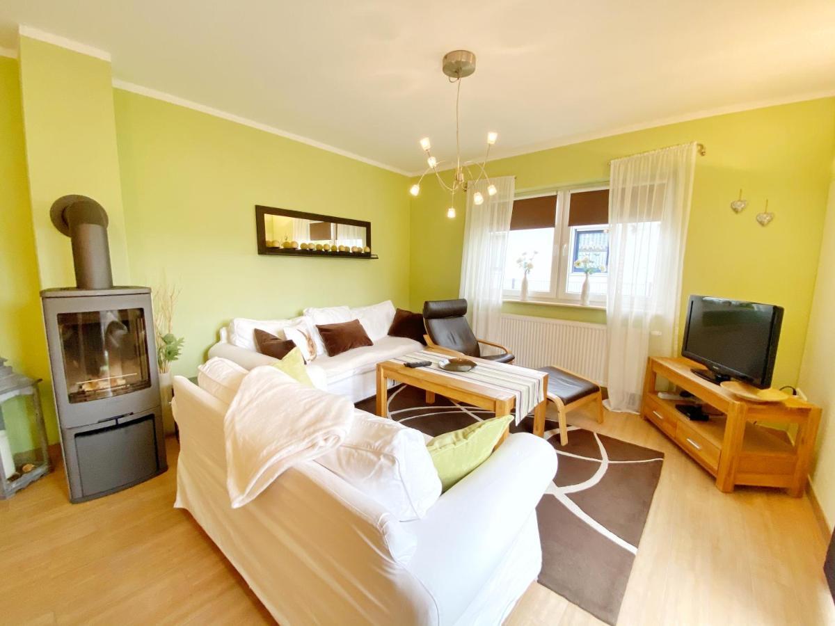 Ferienhaus Sabrina 사스니츠 외부 사진